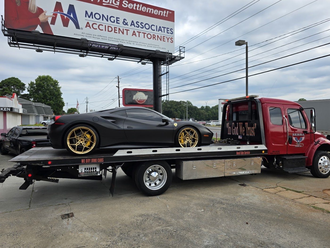 Serra Towing flatbed